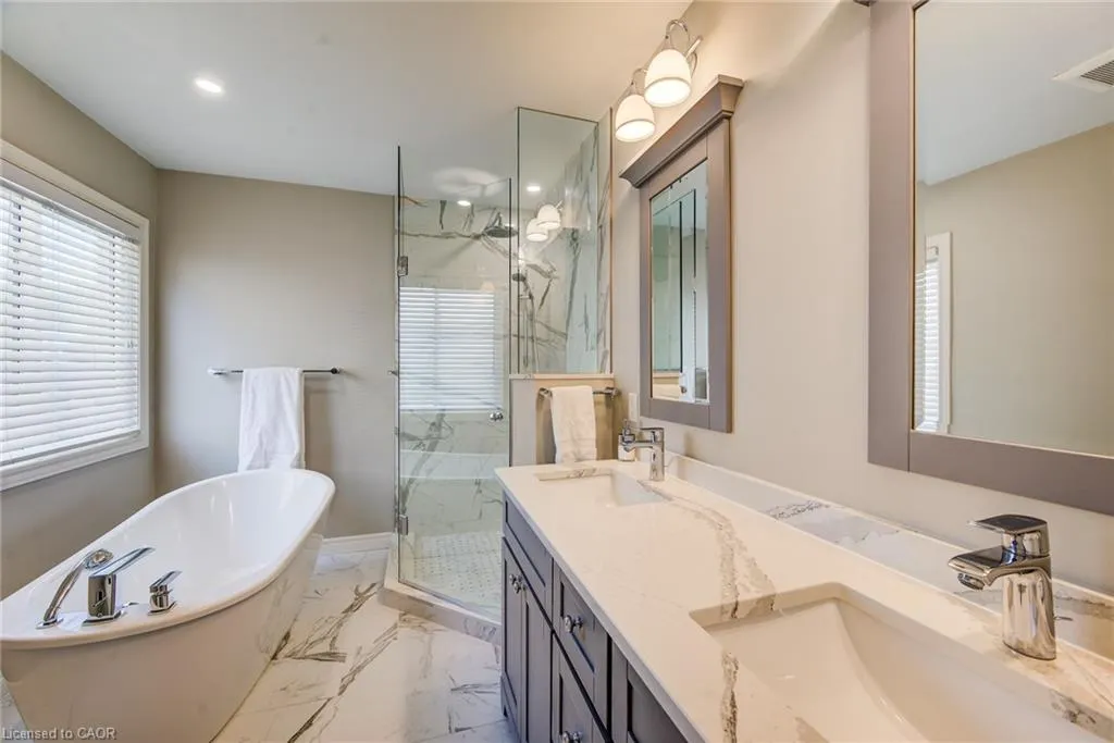 39 Oliver Court SE