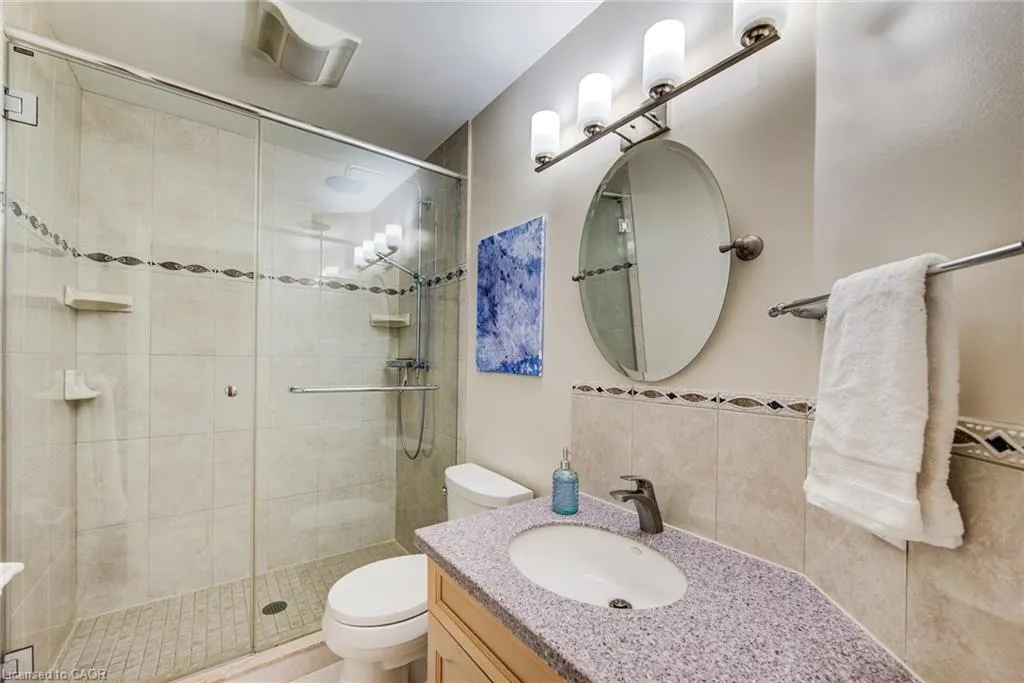 39 Oliver Court SE