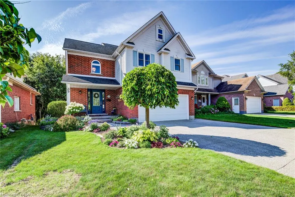39 Oliver Court SE