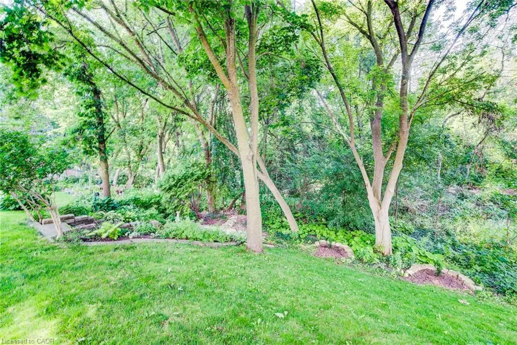 39 Oliver Court SE