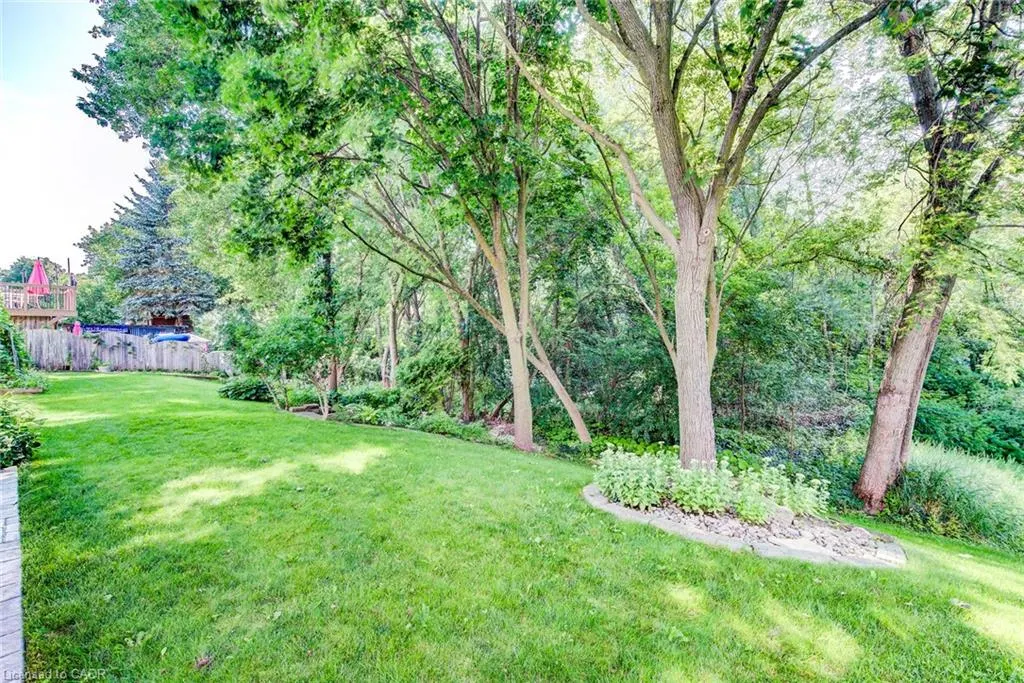 39 Oliver Court SE