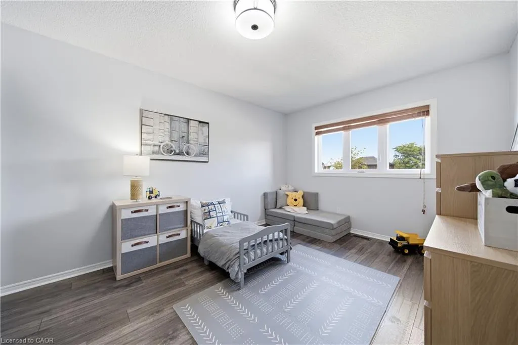 475 Saginaw Parkway