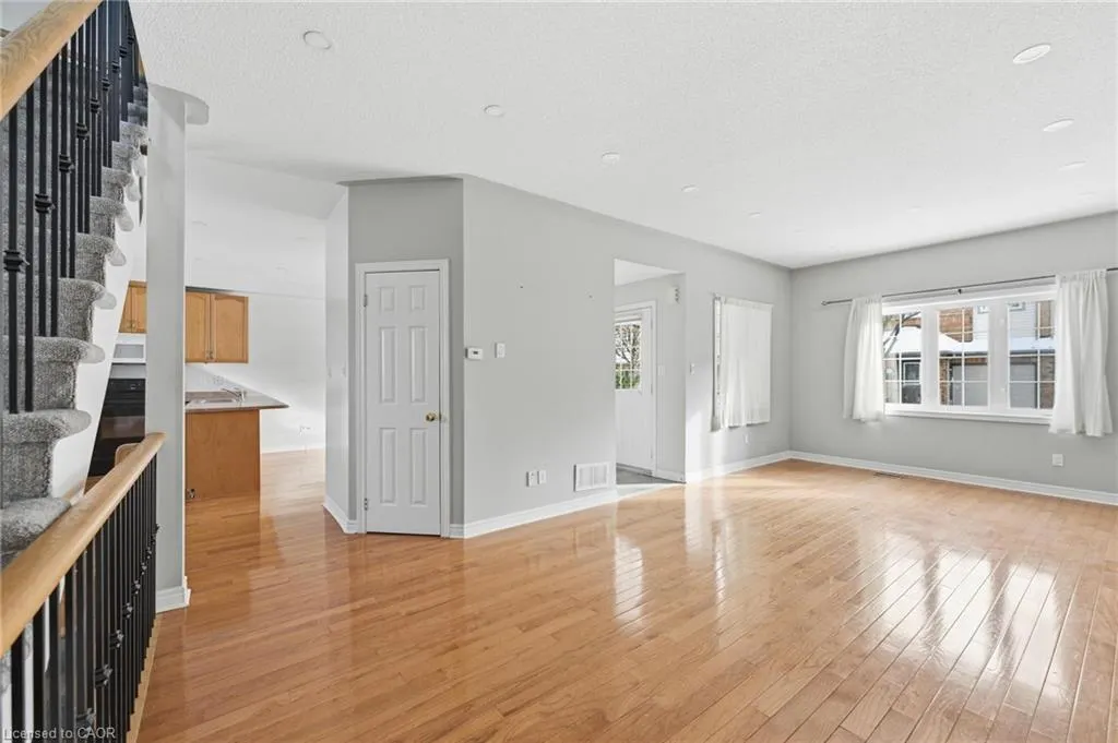 100 Beddoe Drive #25