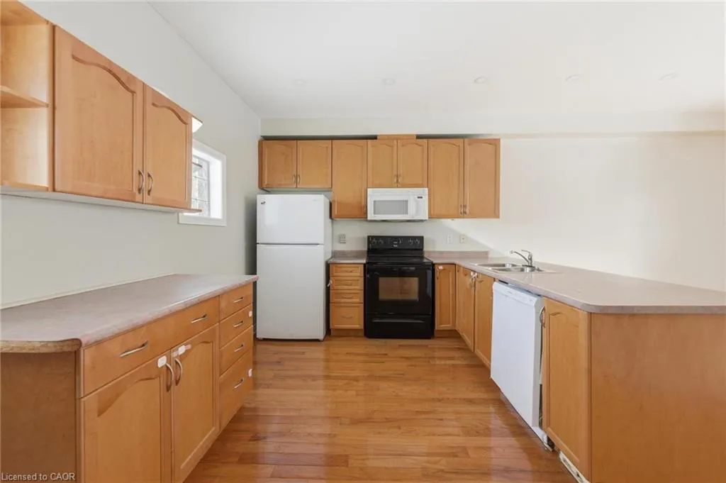 100 Beddoe Drive #25