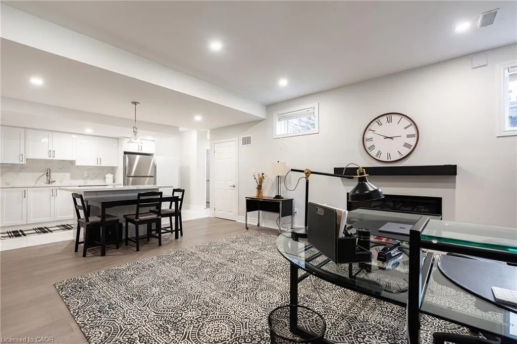 3168 Watercliffe Court