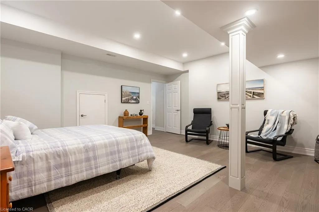 3168 Watercliffe Court