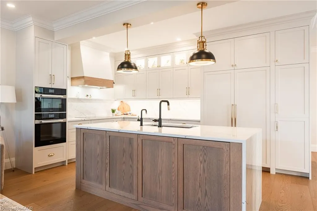 3168 Watercliffe Court
