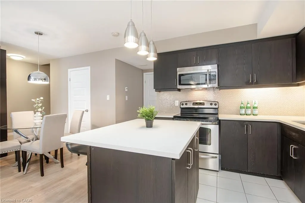 1460 Highland Road W #7H