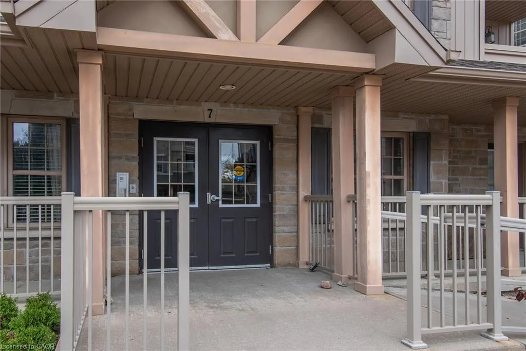 1460 Highland Road W #7H