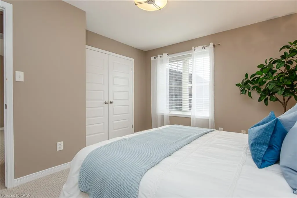 1460 Highland Road W #7H
