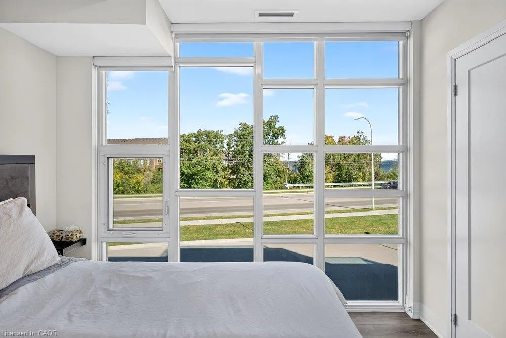 10 Concord Place #209
