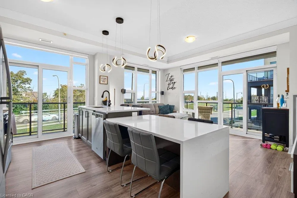 10 Concord Place #209