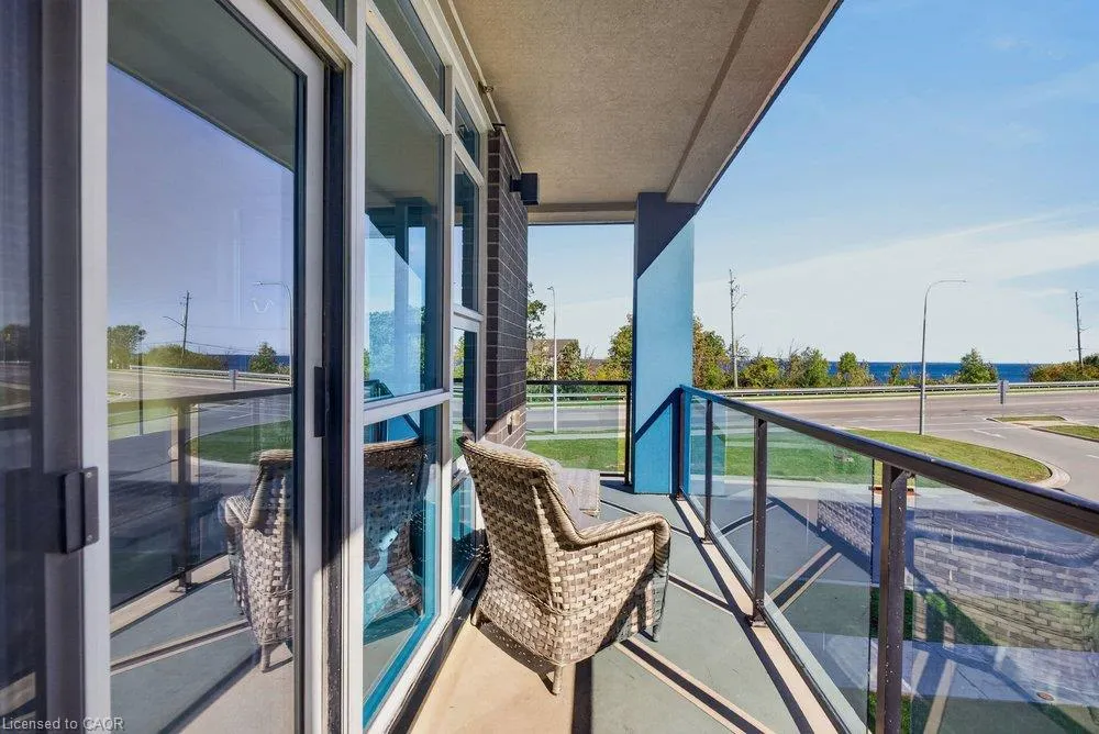 10 Concord Place #209