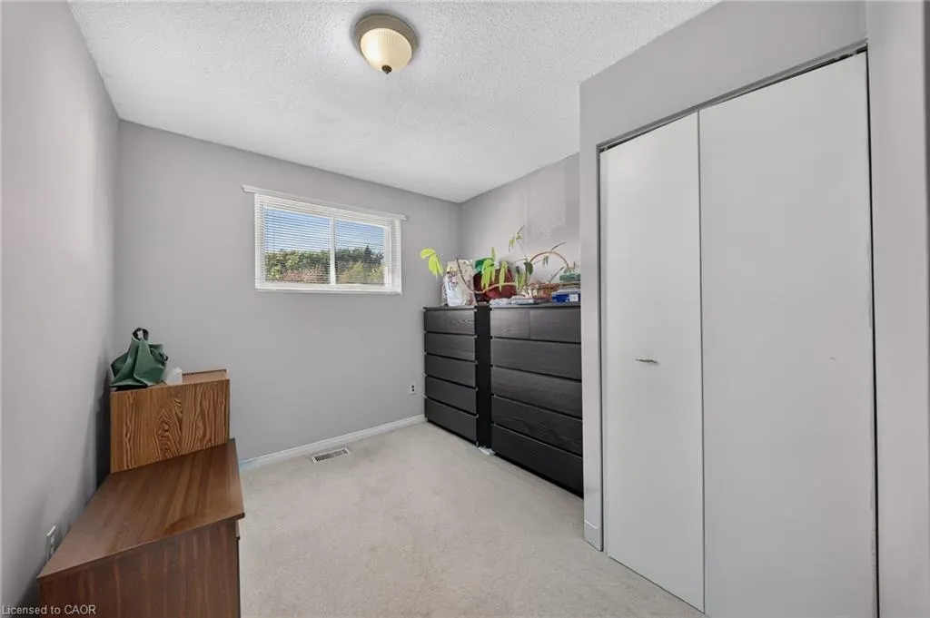 76 Golden Orchard Drive