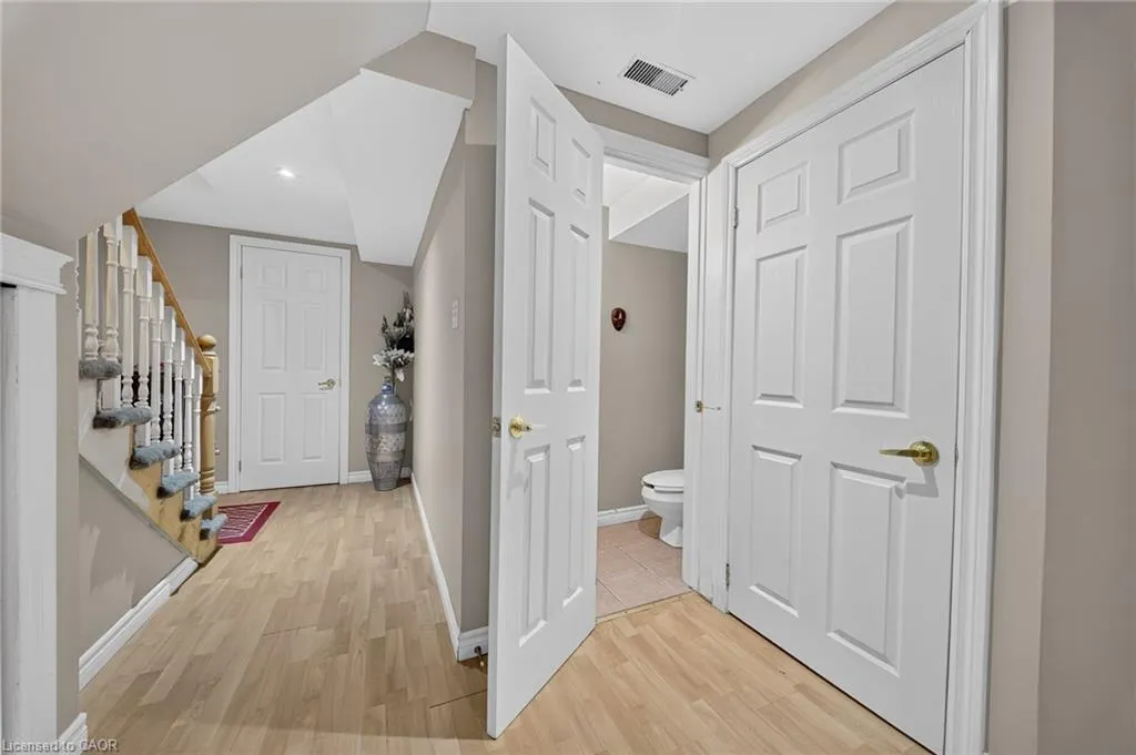 76 Golden Orchard Drive