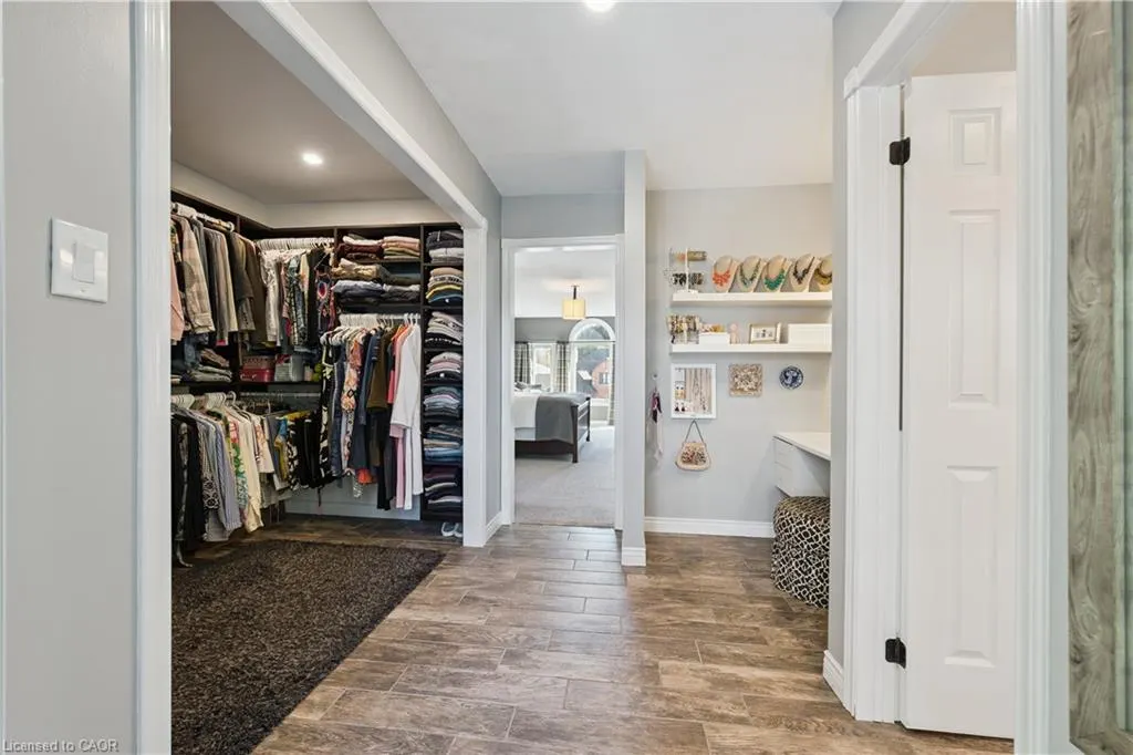44 Brewster Place