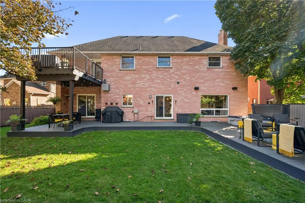 44 Brewster Place