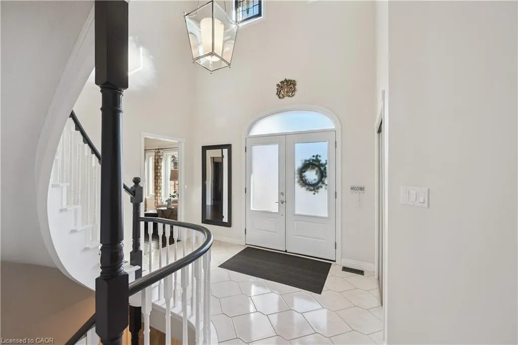 44 Brewster Place