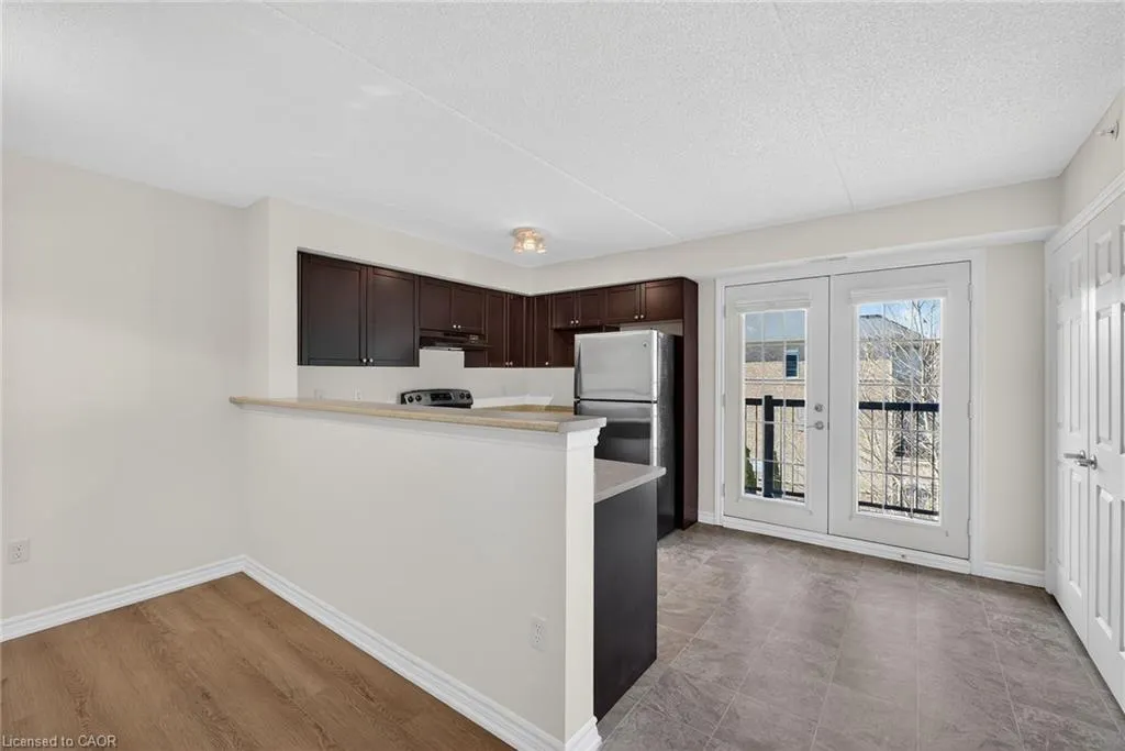 1350 Main Street E #301