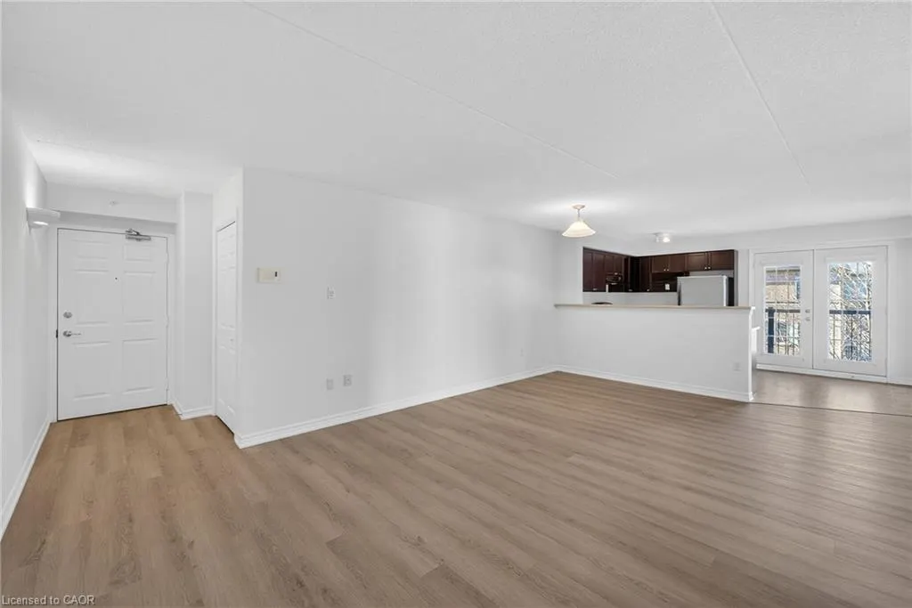 1350 Main Street E #301