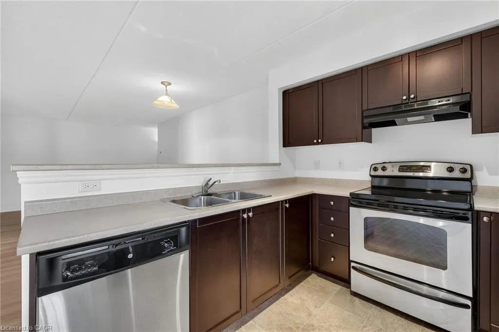 1350 Main Street E #301