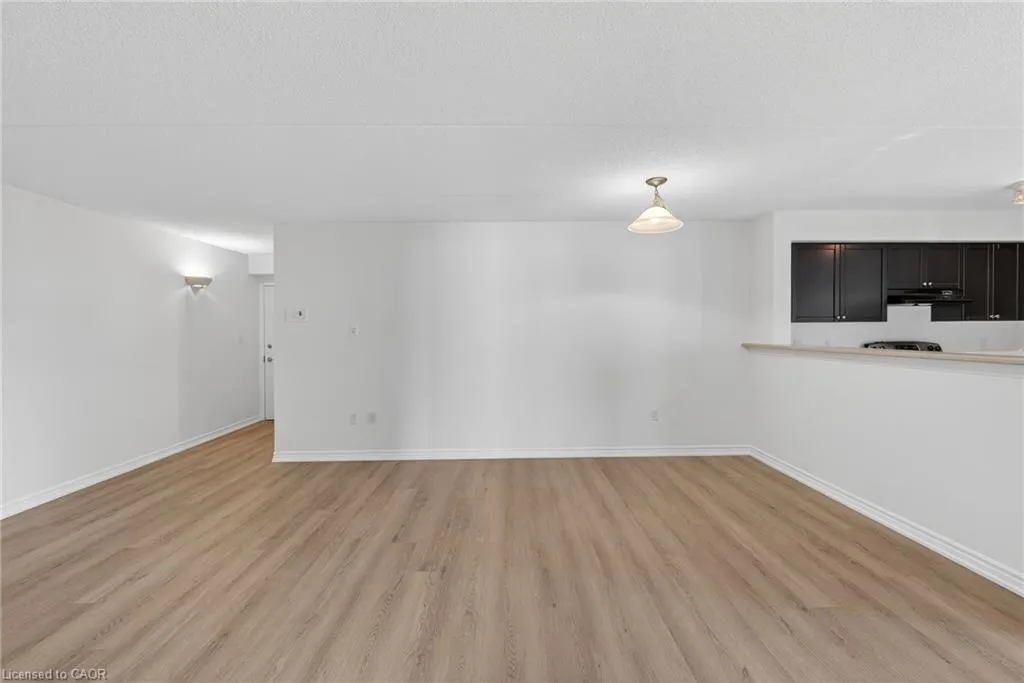 1350 Main Street E #301