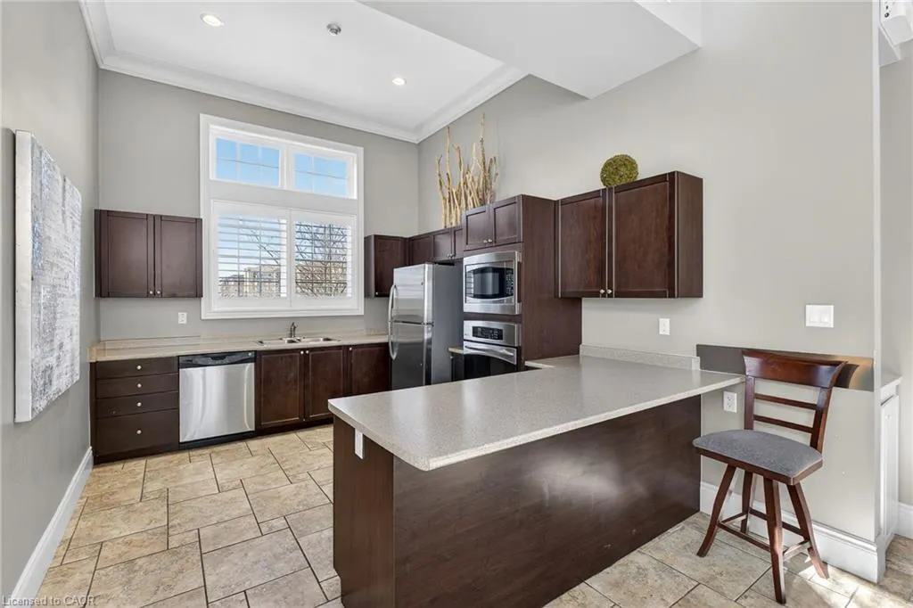 1350 Main Street E #301