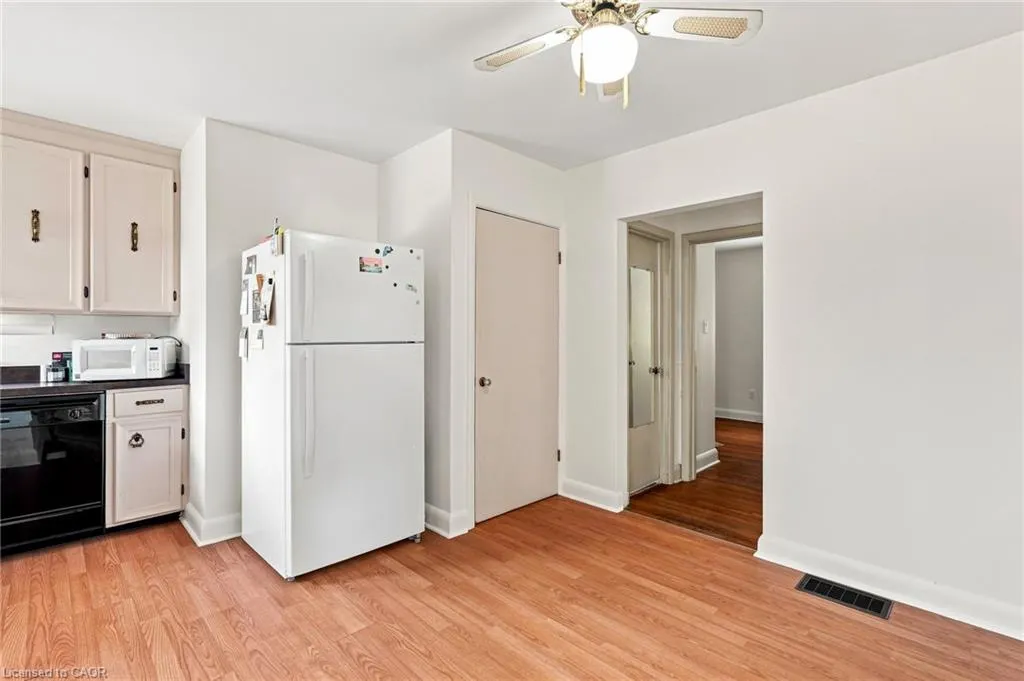 241 East 44th Street