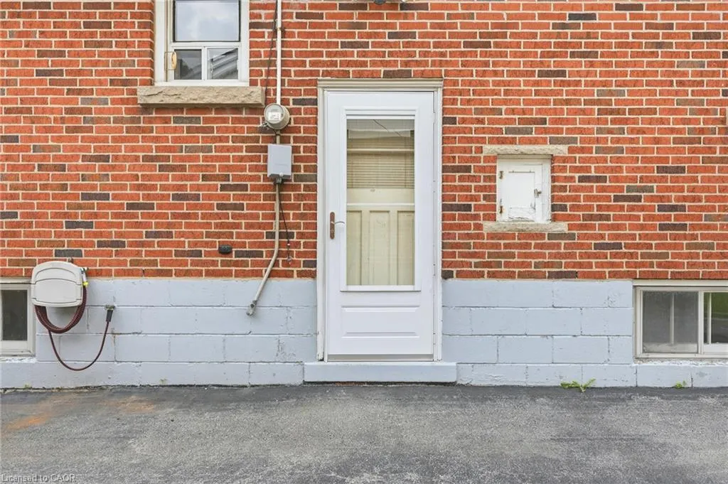 241 East 44th Street