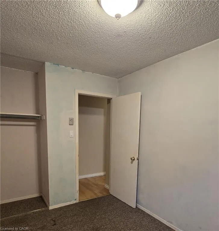 11 Debby Crescent