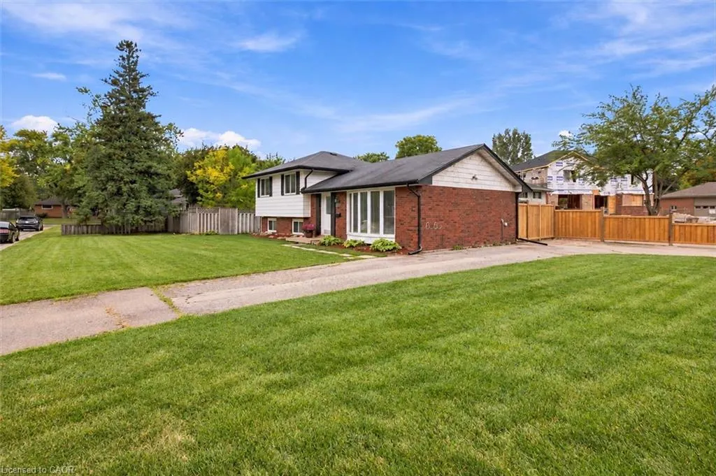340 Duncombe Drive