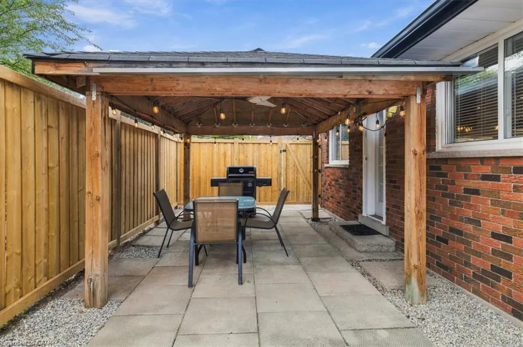 340 Duncombe Drive
