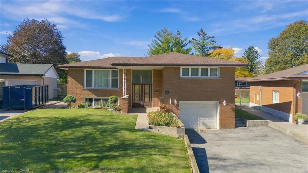 14 Geneva Drive