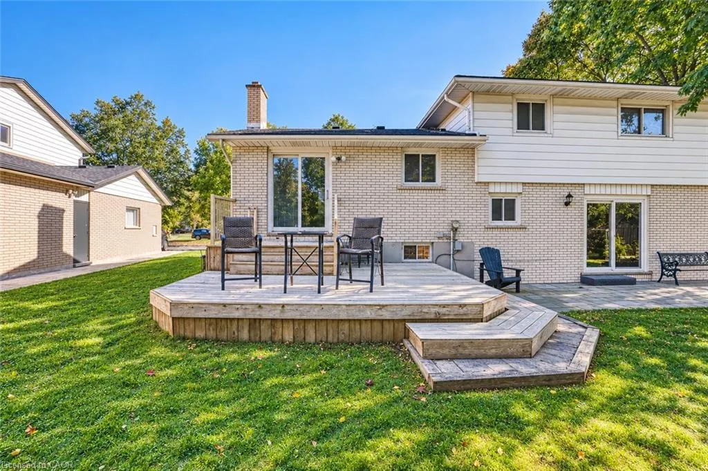 127 Midland Drive
