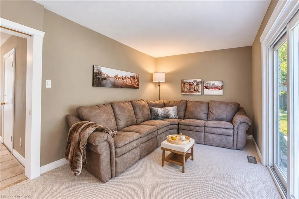 127 Midland Drive