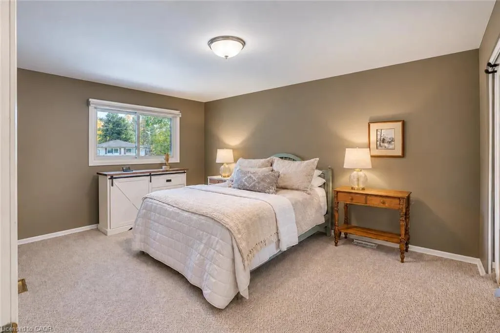 127 Midland Drive