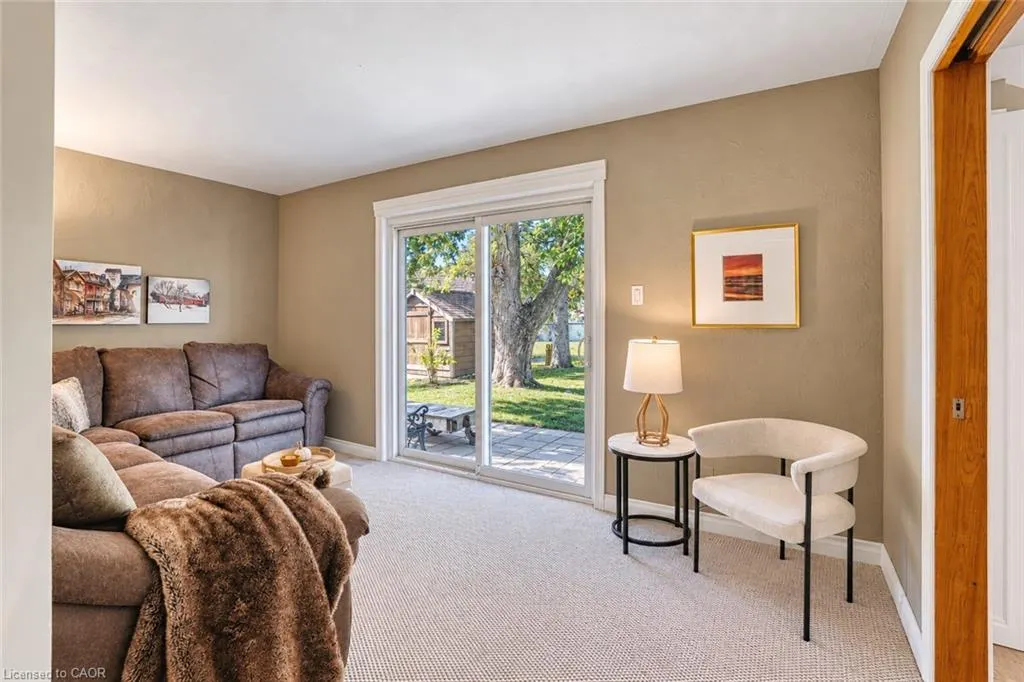 127 Midland Drive
