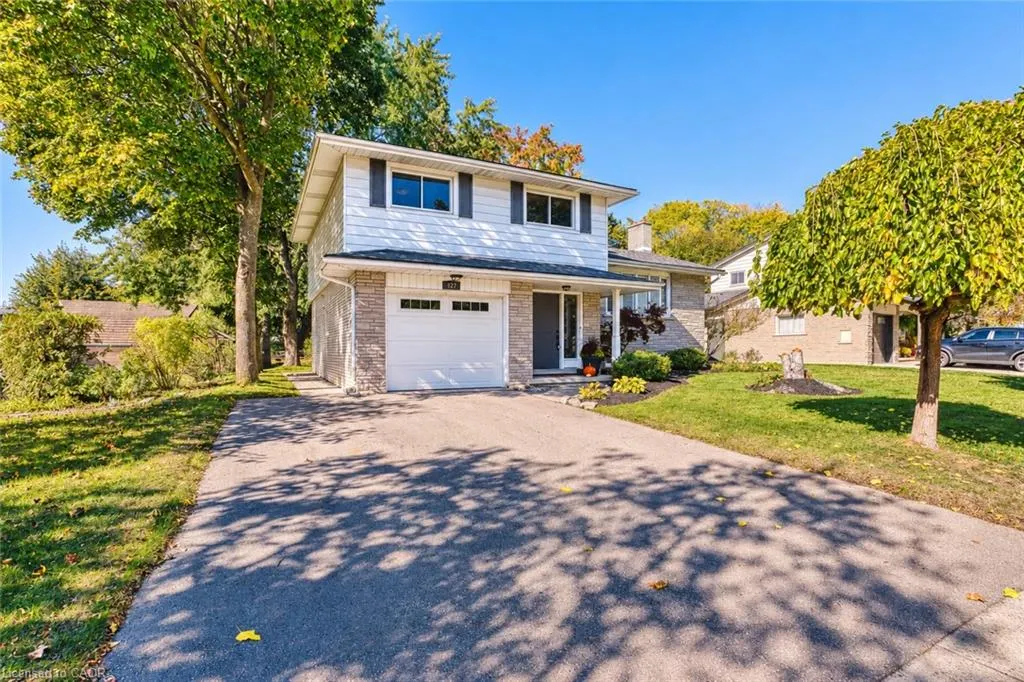 127 Midland Drive
