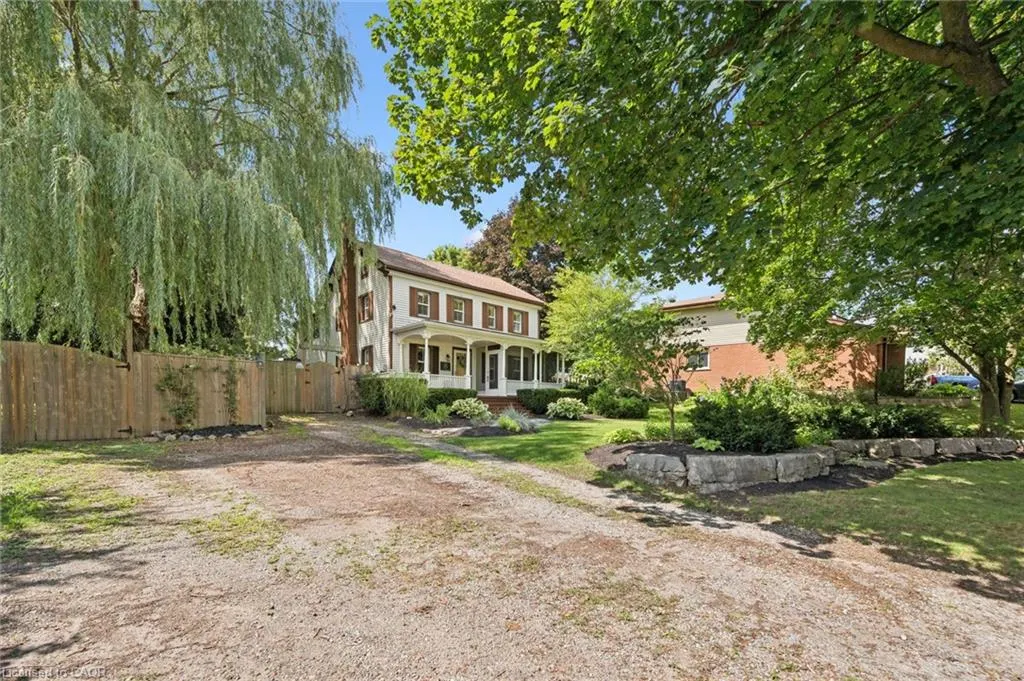 318 Guelph Avenue