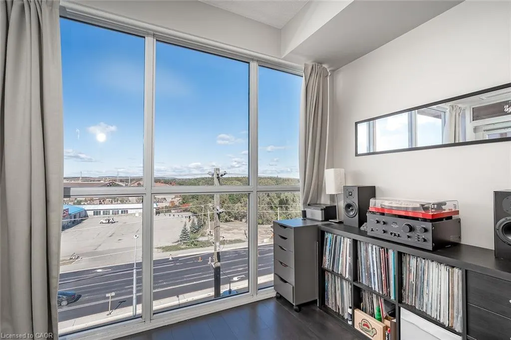 5240 Dundas Street #604