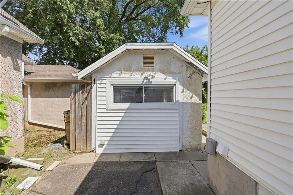 218 Lake Street