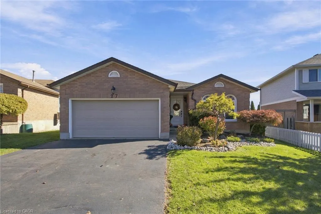27 Costain Court