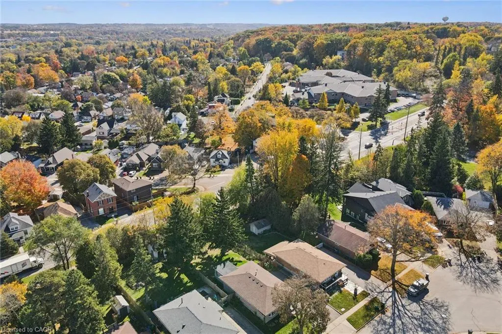 11 Caledon Court