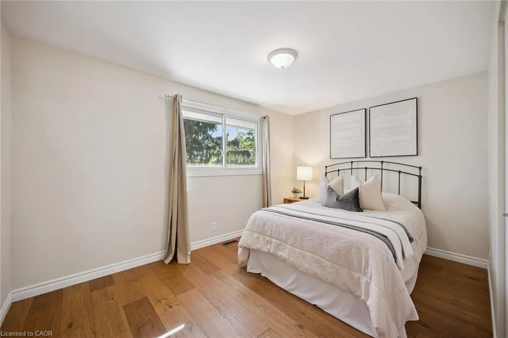 11 Caledon Court
