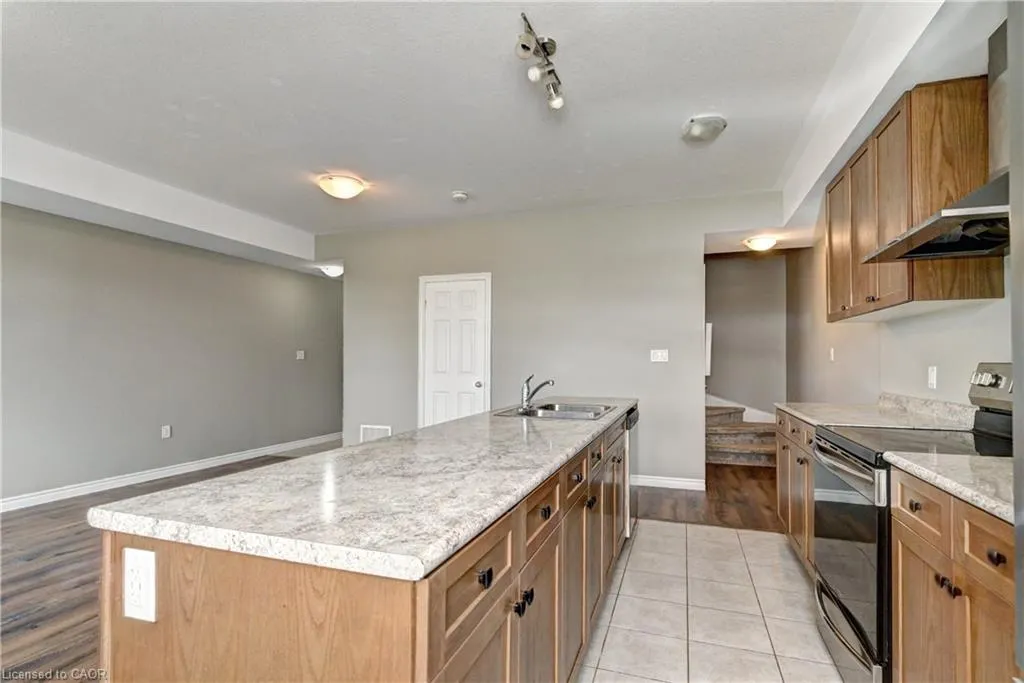 102 Wheat Lane