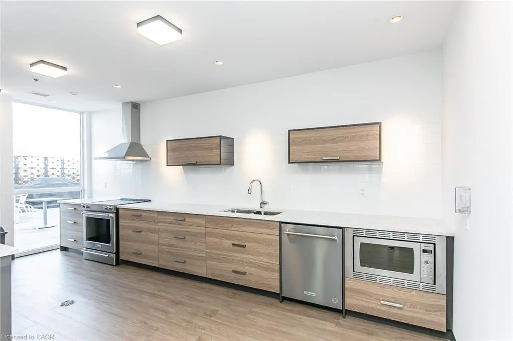 60 Charles Street W #2903