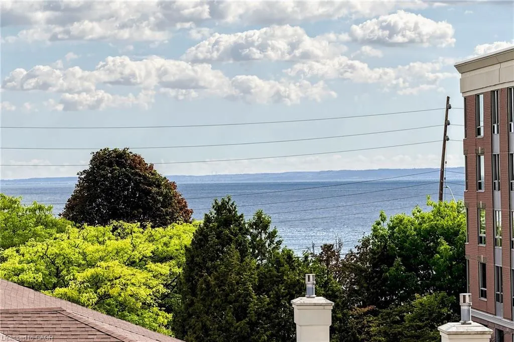 100 Burloak Drive #2416