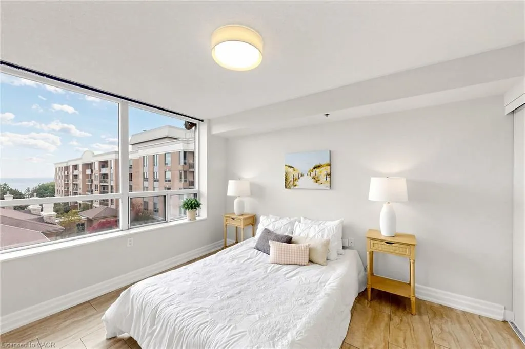 100 Burloak Drive #2416