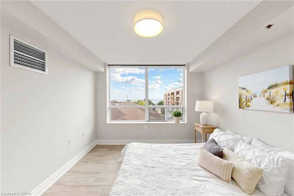 100 Burloak Drive #2416
