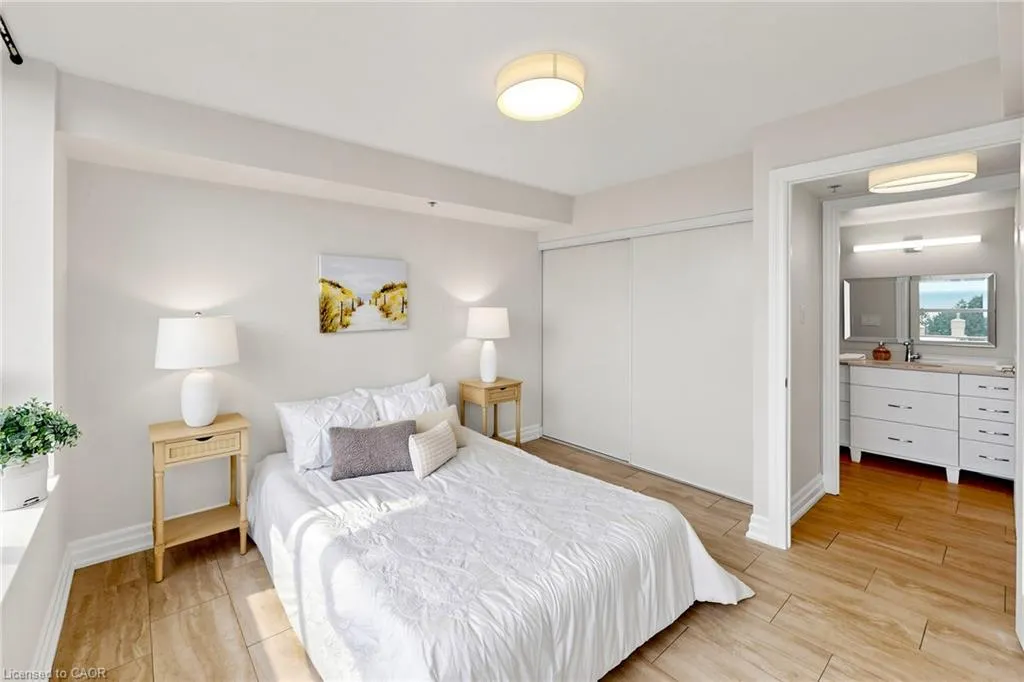 100 Burloak Drive #2416